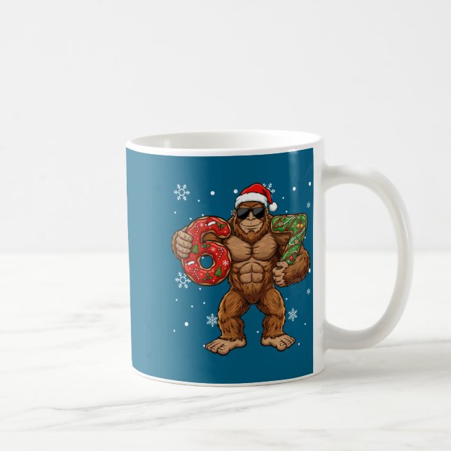 Taza De Café 67 Meme Funny Big Foot Six Seven Christmas Xmas Sa (Derecha)