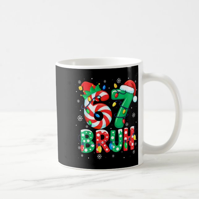 Taza De Café 67 Six Seven Bruh Funny Christmas 6 7 Meme Men Wom (Derecha)