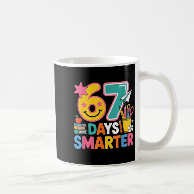 Taza De Café 67th Day Of School Shirt 67 Days Smarter Teacher B (Derecha)