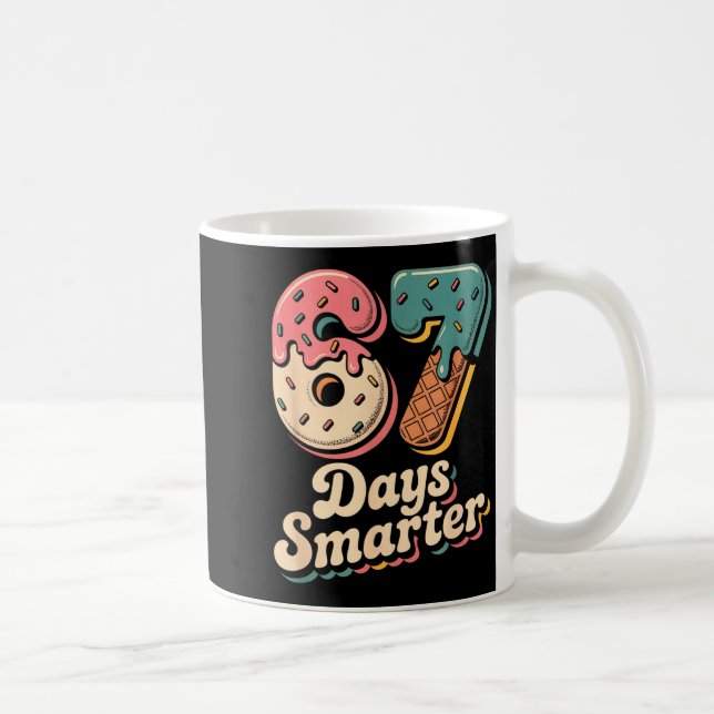 Taza De Café 67th Day Of School Shirt 67 Days Smarter Teacher B (Derecha)