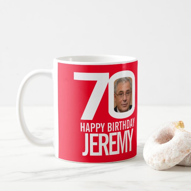 Taza De Café 70.º nombre de foto de personalizado blanco rojo (Con donut)