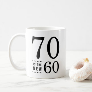 Taza De Café 70.o El negro 70 del cumpleaños es los nuevos 60
