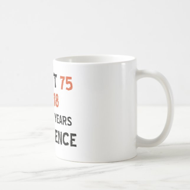 Taza De Café 75.os diseños frescos del cumpleaños (Derecha)