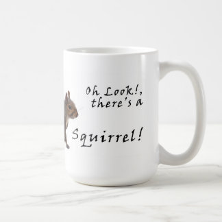 Taza De Café A.D.D. Oh la mirada allí es una ardilla