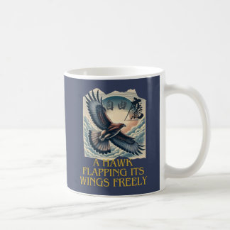 Taza De Café A powerful flying hawk symbolizing freedom