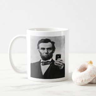Taza De Café Abe Lincoln con teléfono celular