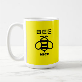 Taza De Café Abeja agradable con diseño de fondo amarillo