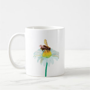 Taza De Café Abeja de miel sobre una flor blanca