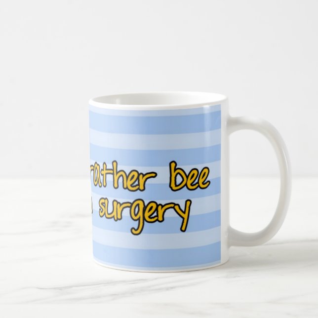 Taza De Café abeja de trabajador - médico (Derecha)