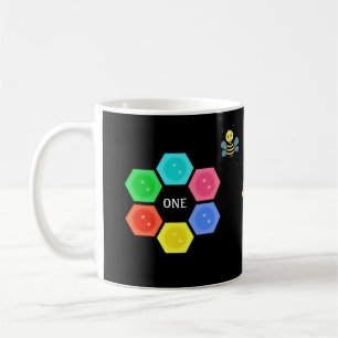 Taza De Café Abeja Linda & Panal Multicolor sobre Negro