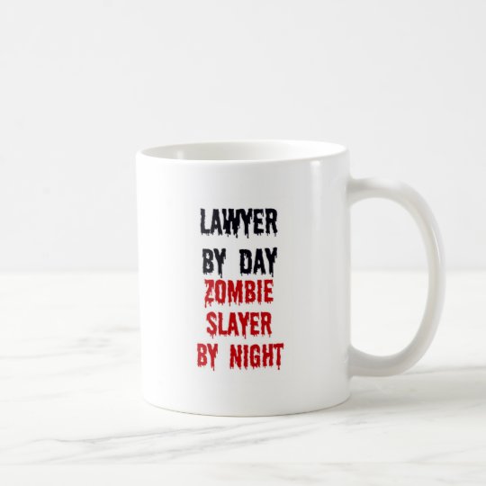 Taza De Café Abogado del asesino del zombi del día por noche