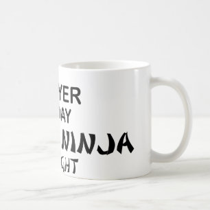 Taza De Café Abogado Ninja mortal por noche