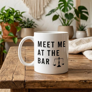 Taza De Café Abogado Reúnete Conmigo en la Barra   Regalo para 