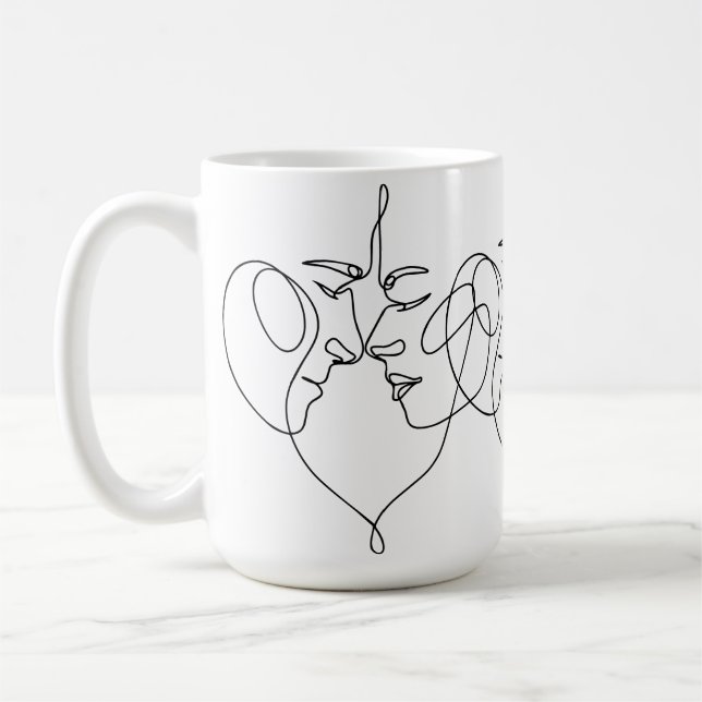 Taza De Café Abrazo romántico: Una línea de arte de una pareja  (Izquierda)
