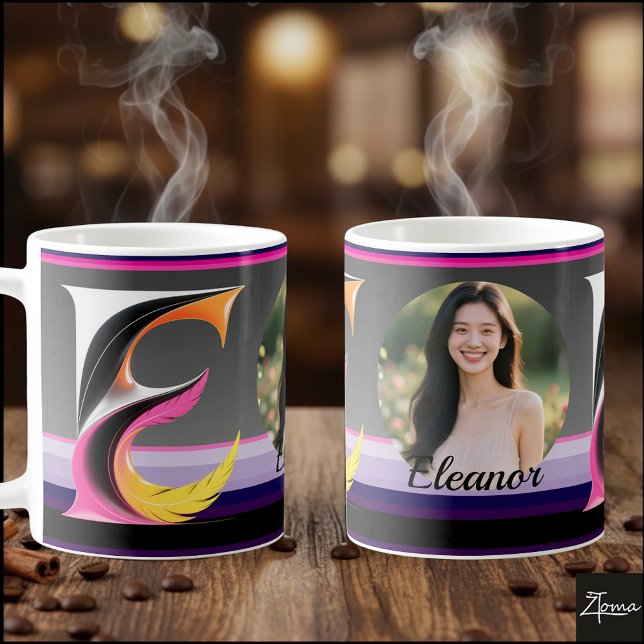 Taza De Café Abstract Fluid Letter E Neon Feather (This is a sample design. There are several models to choose from, with the name and color changed.
)