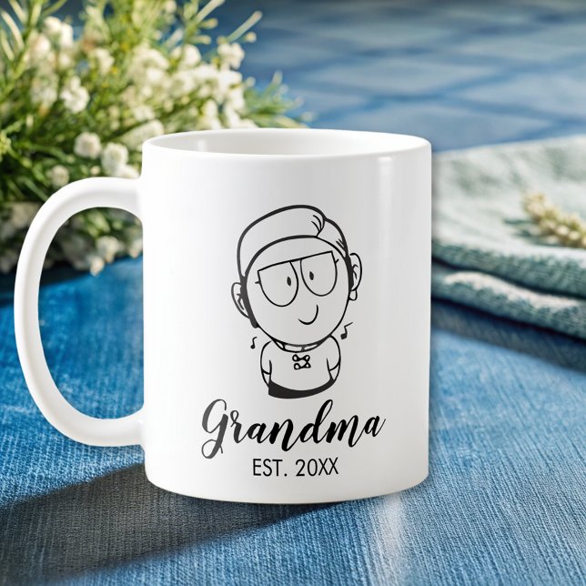 Taza De Café Abuela esbozada a mano (Subido por el creador)