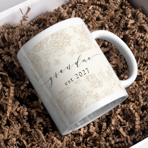 Taza De Café Abuela manuscrita patrón floral elegante 