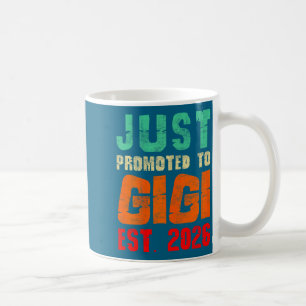 Taza De Café Acaba de ser ascendida a abuela gigi est 2026 vint