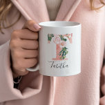 Taza De Café Acuarela floral Mug inicial - T<br><div class="desc">¡¡¡Dale esta hermosa taza como regalo a tu fiesta nupcial,  madre o amiga!!</div>