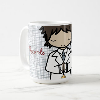 Taza De Café Adorable niño de la morena de la Santa Comunión