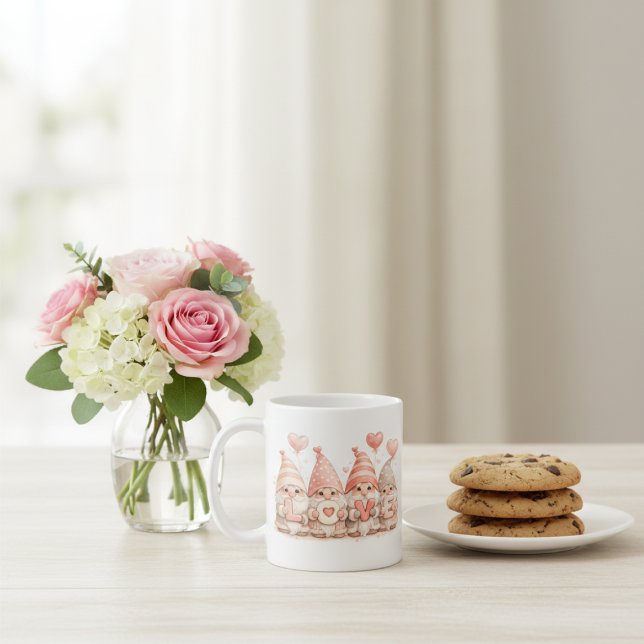 Taza De Café Adorable Valentine Gnome LOVE Mug (Subido por el creador)