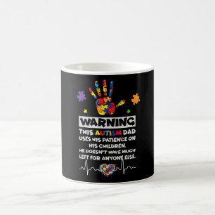 Taza De Café Advertencia sobre este regalo del Día de Concienc