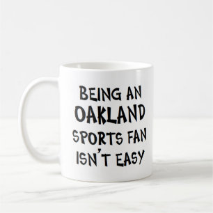 Taza De Café aficionado de los deportes de Oakland, siendo