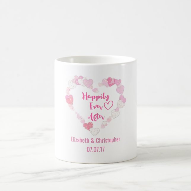 Taza De Café Afortunadamente Después De Un Boda Purpurinoso Del (Centro)