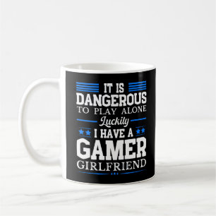 Taza De Café Afortunadamente Tengo Una Pareja Graciosa De Amigo
