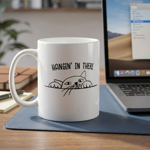 Taza De Café Agarrando Fuerte Gato Negro Blanco Dicho Divertido