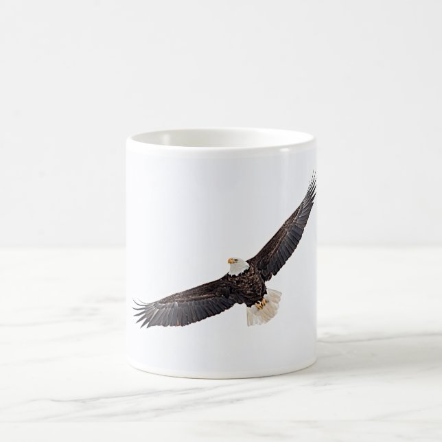 Taza De Café Águila calva en vuelo (Centro)