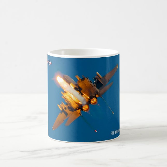 TAZA DE CAFÉ ÁGUILA DE HUELGA F-15E (Centro)