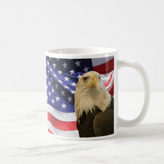 Taza De Café Águila y bandera de los Estados Unidos (Derecha)