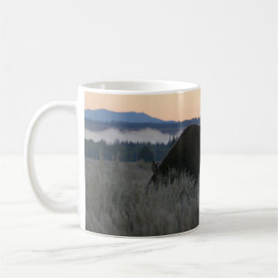 Taza De Café Alces pastando al amanecer en Grand Teton