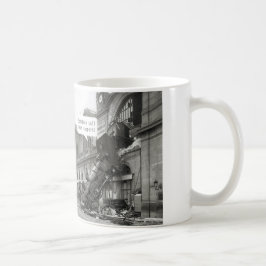 Taza De Café Alguien llame al tren de asistencia técnica Wrect