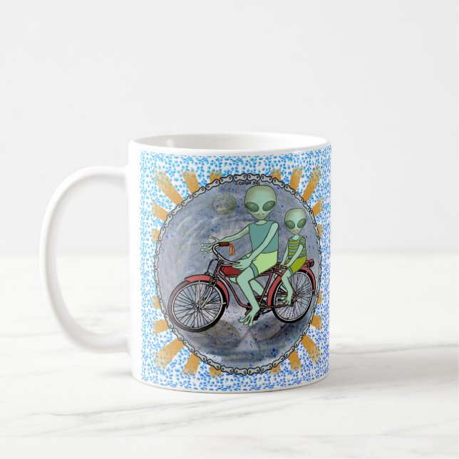 Taza De Café Alien Riding Bike Mug (Izquierda)