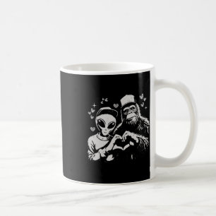 Taza De Café Alienígena Divertido y San Valentín de Bigfoot Cri