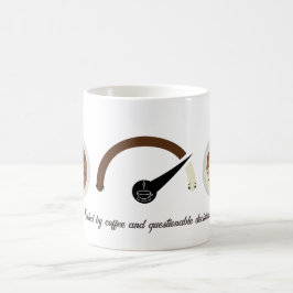 Taza De Café Alimentado por el café y las decisiones cuestionab