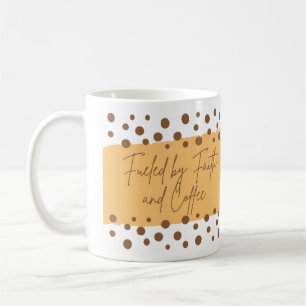 Taza De Café Alimentado por la fe y el café