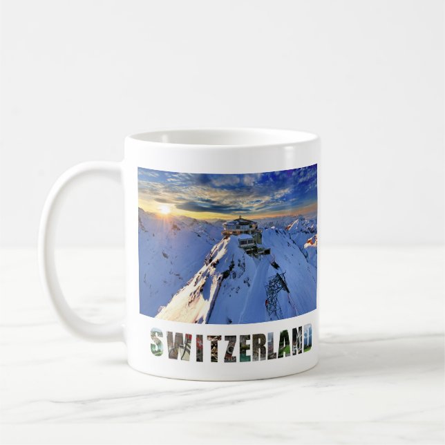 Taza De Café Alpes suizos en la montaña Shilthorn (Izquierda)