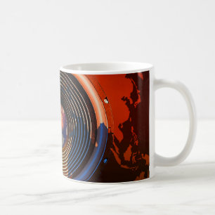 Taza De Café Altavoz musical en un mapa mundial
