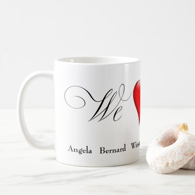 Taza De Café Amamos a Mamá con nombres (Con donut)