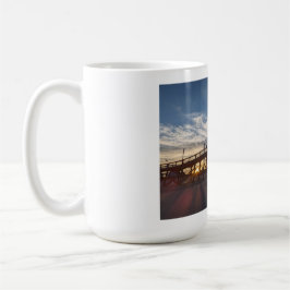 Taza De Café Amanecer en la playa