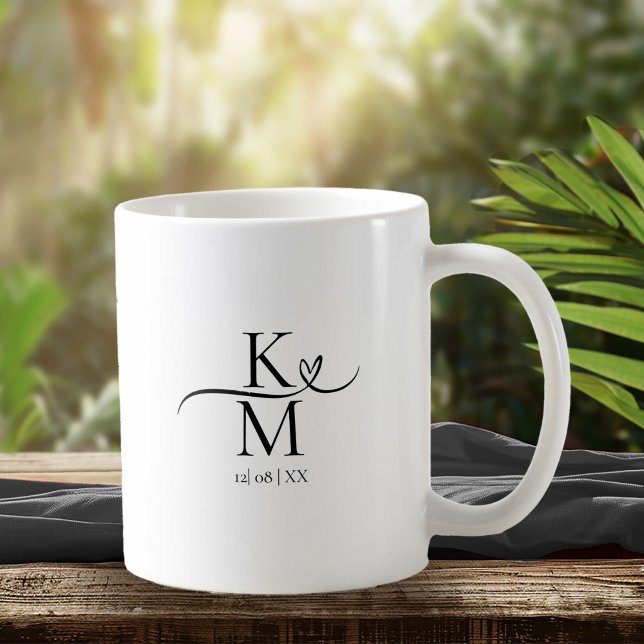 Taza De Café Amar caligrafía Iniciales Corazón Negro B&W ID940 (Subido por el creador)