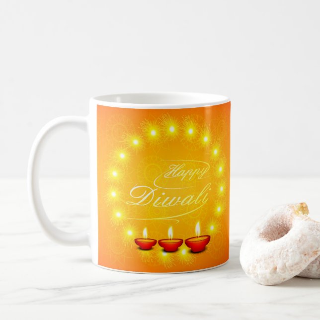 Taza De Café Amarillo Feliz Diwali Coincidente (Con donut)