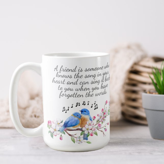 Taza De Café Amistad floral (A pretty floral mug decorated with birds and flowers and a quote about friendship.)