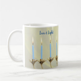 Taza De Café Amor y velas azules claras Menorah dorada