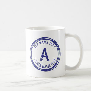 Taza De Café Añadir su nombre inicial o mano de texto dibujada 