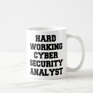 Taza De Café Analista de seguridad cibernética de trabajo duro