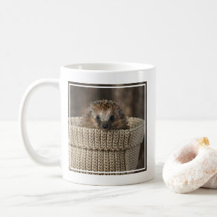 Taza De Café Animales de bebé más afectados   Erizo en una cana